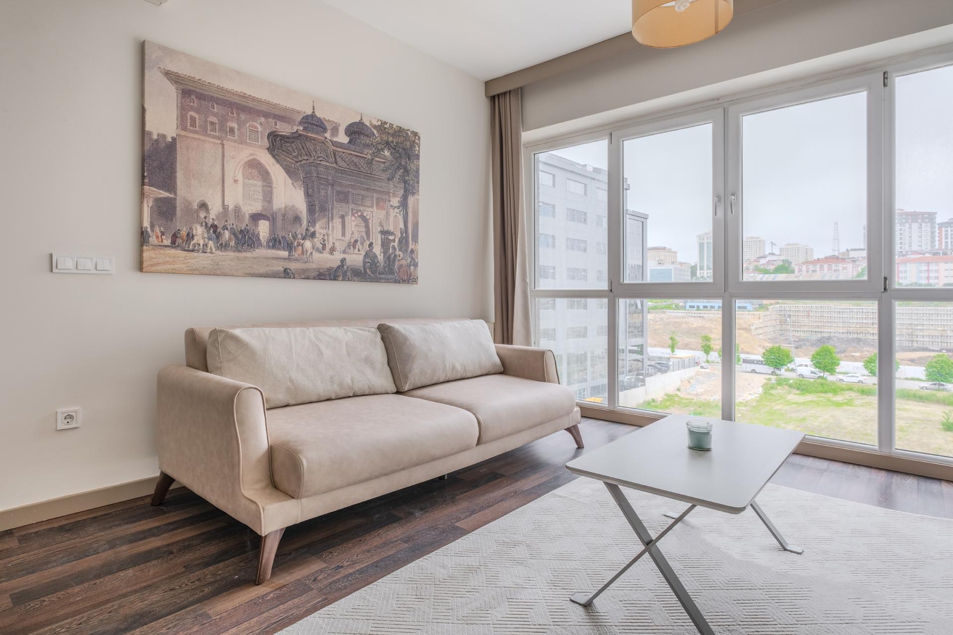 A perfect residence flat, located in commerce center of Istanbul.