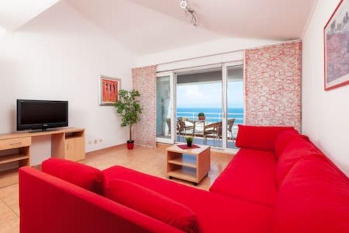 A9 Luxury Duplex Apartment with Balcony and Sea Vi
