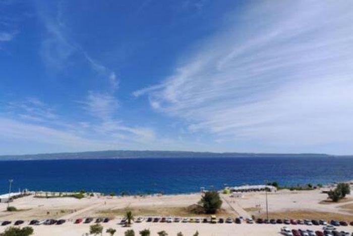 Adorable Seaside Flat 2 min to Beach in Split