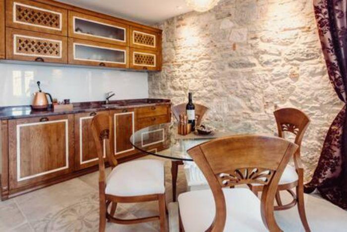 Chic, Central Flat 2 min to Coast in Split