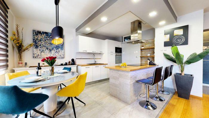 Central Flat with Balcony in the Heart of Split