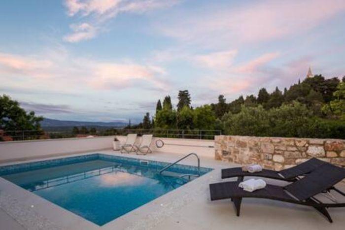 Luxurious Villa with Stunning Views in Hvar