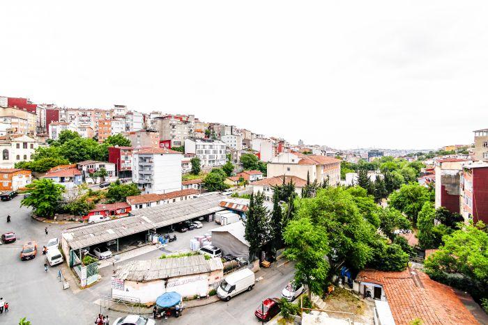 İstanbul Şişli’de Taksim’e 10 Dakika Mesafede Full Eşyalı Rezidans Daire | Potter