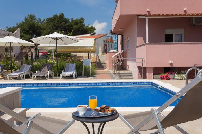 Huge Luxury Seaview Villa w Pool in Otok Ciovo