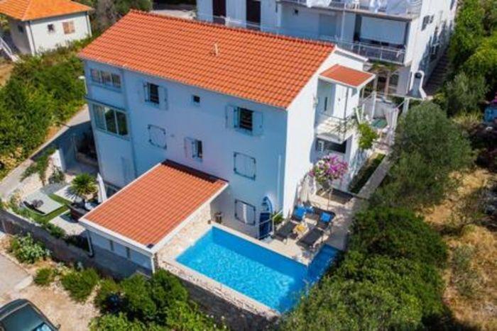 Sea View Villa with Pool 1 min to Beach in Brac