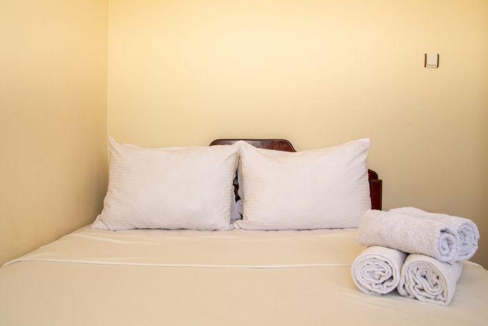 We will provide clean linens and towels before your arrival for you to enjoy 5-star hotel quality.