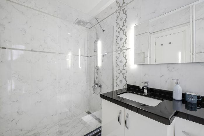 Indulge in a spa-like experience in our beautifully designed and fully equipped bathroom.