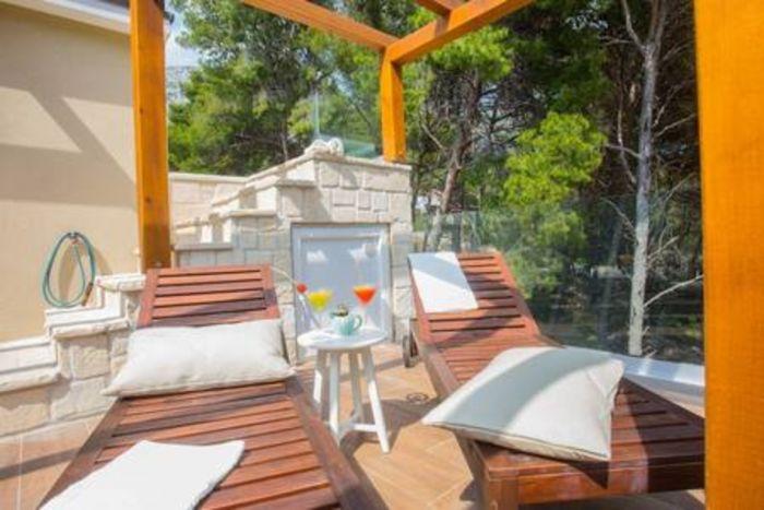 Loft w Terrace, Private Pool in Hvar Island