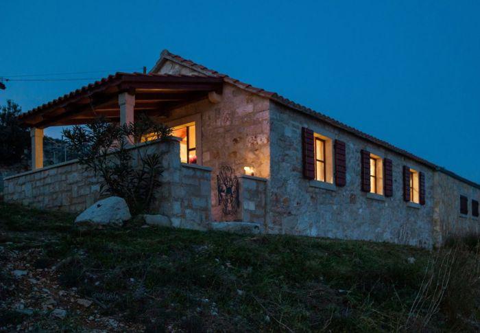 Gorgeous Seafront Detached House in Zvala, Hvar
