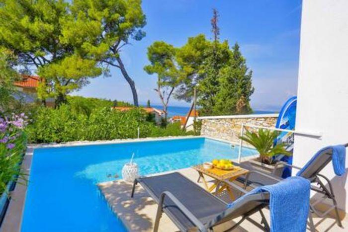 Sea View Villa with Pool 1 min to Beach in Brac